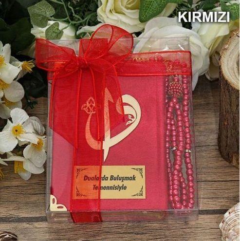 Hediyelik Kadife Kur’an-ı Kerim, İnci Tesbih, Asetat Kutulu (17×15) Set ( Renk Seçenekli )